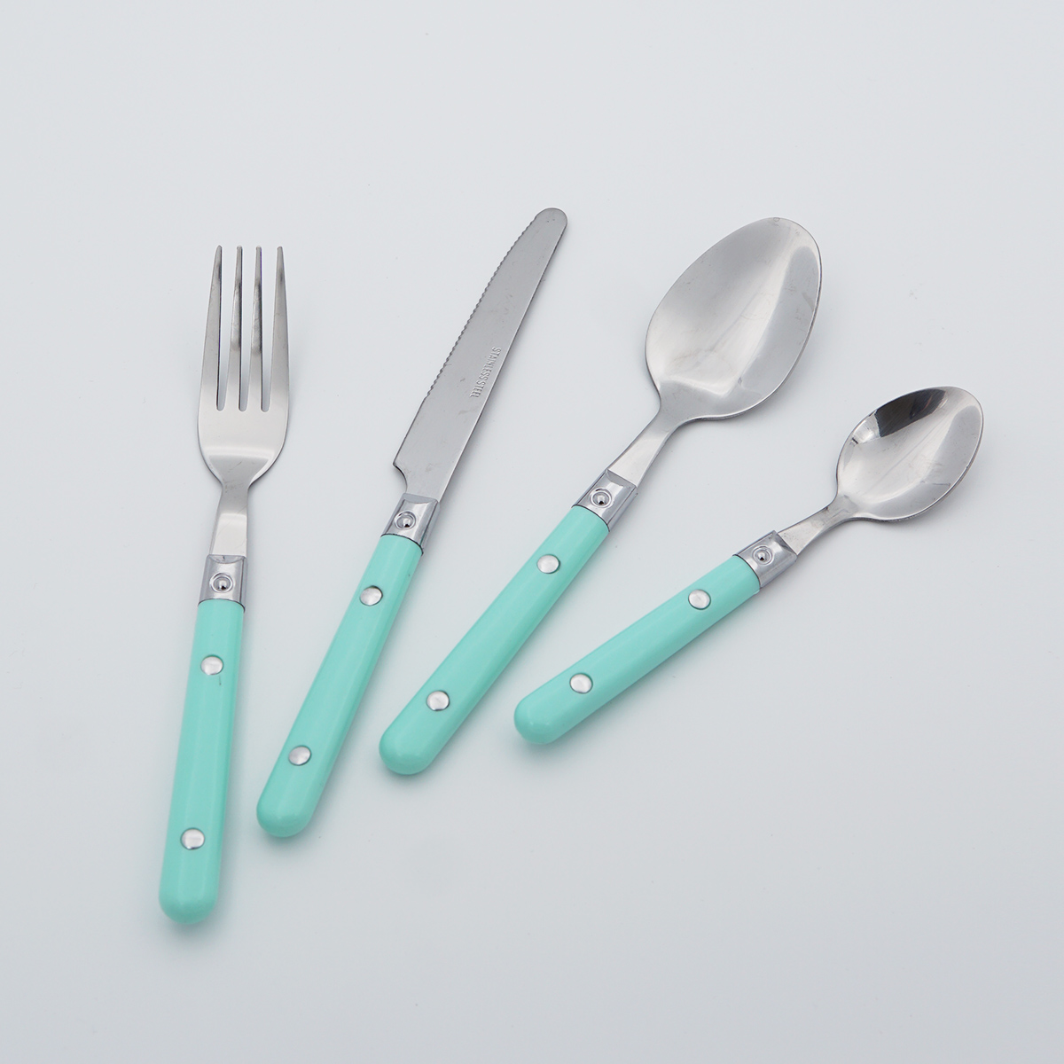 Mirror Polish Plastic Handle Food Grade Stainless Steel Cutlery Flatware Wholesale Silverware Set