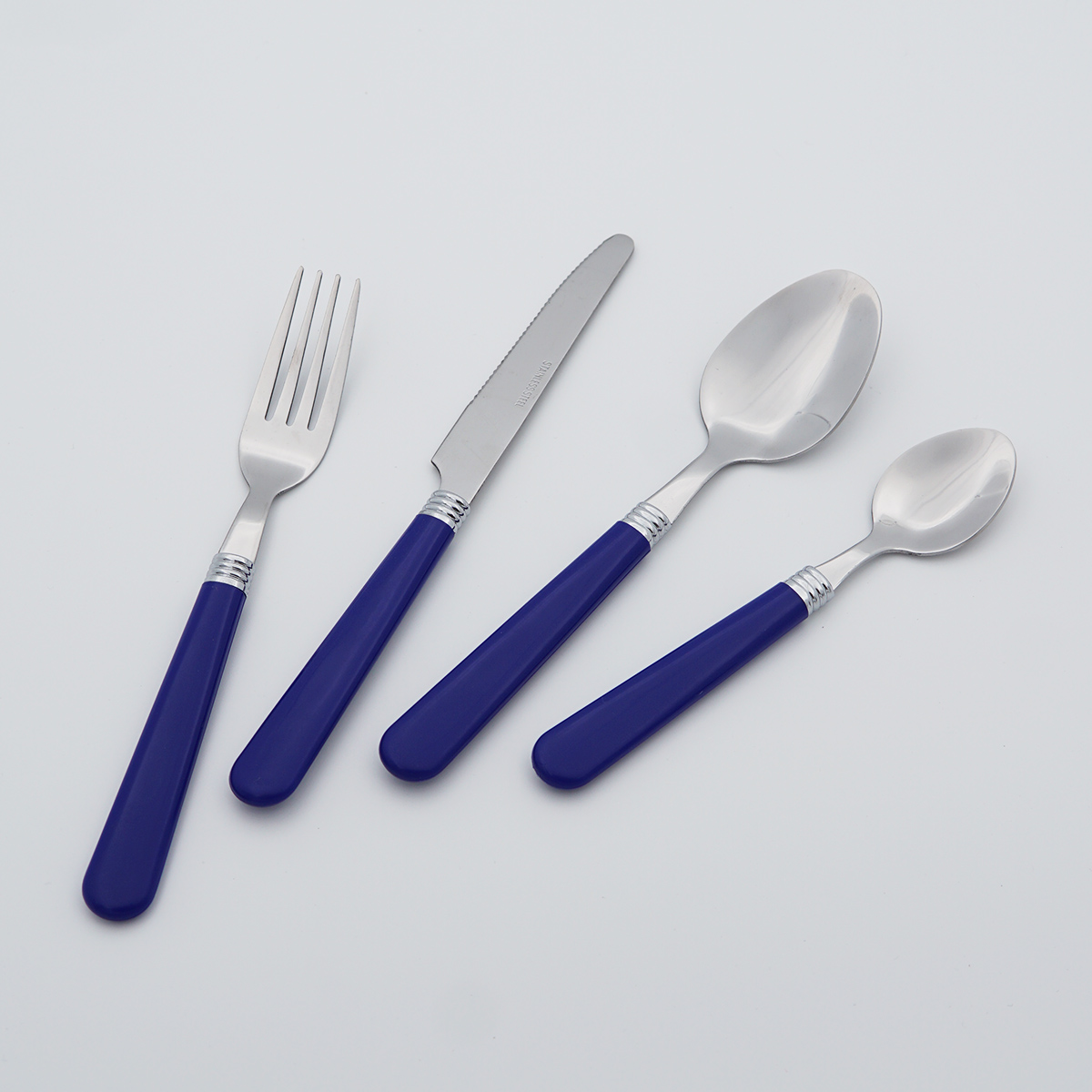 Wholesale Classic Plastic Handle Mirror Polish Food Grade Stainless Steel Cutlery Flatware Silverware Set